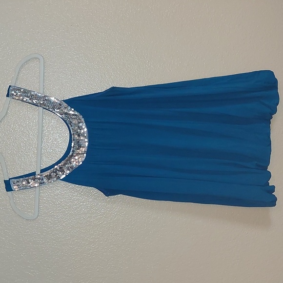 Tank Top - Picture 1 of 3